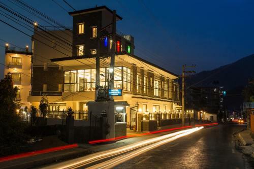 Hotel Tuki Resort