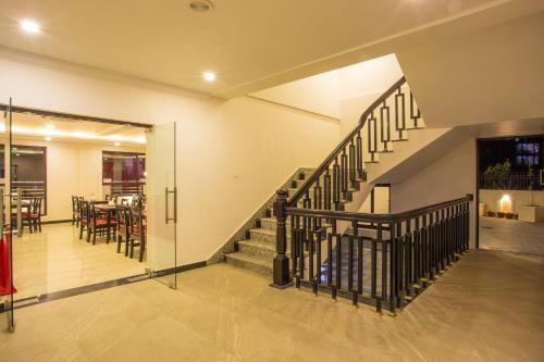 Hotel Tuki Resort
