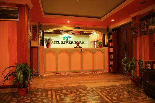 Hotel River Park