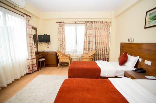 Hotel Tara