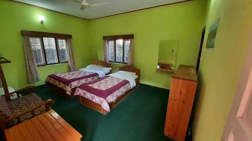 Hotel New Pokhara Lodge