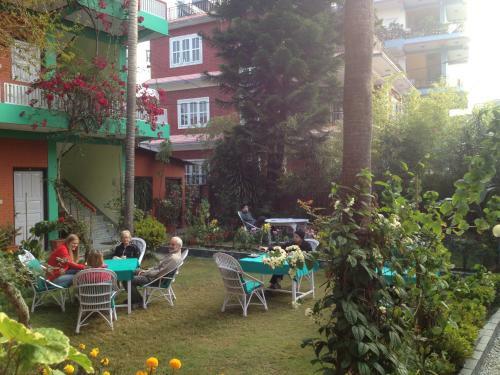 Hotel New Pokhara Lodge