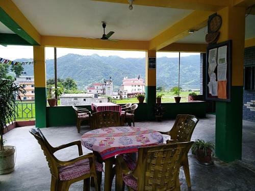 Bed & Breakfast Bishnu Homestay