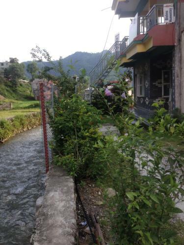 Bed & Breakfast Bishnu Homestay