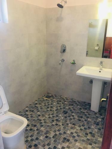 Three Jewels Boutique Hotel