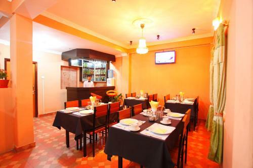 Oyo 173 Hotel Dream Inn