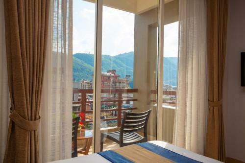 Hotel Lake Paradise