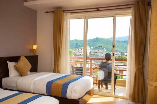 Hotel Lake Paradise