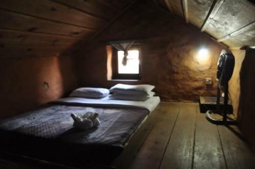 Hotel Fewa And Mike's Old Kitchen