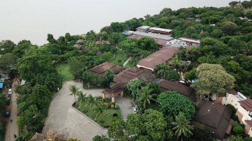 Hotel Aye Yar River View Resort