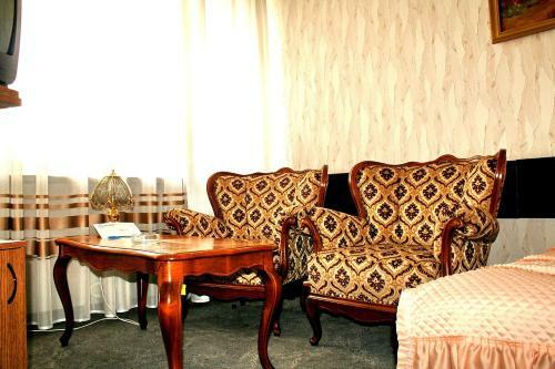Cosmos Hotel