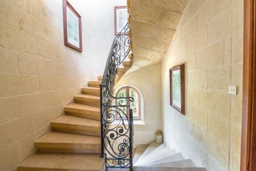 Battista Holiday Home