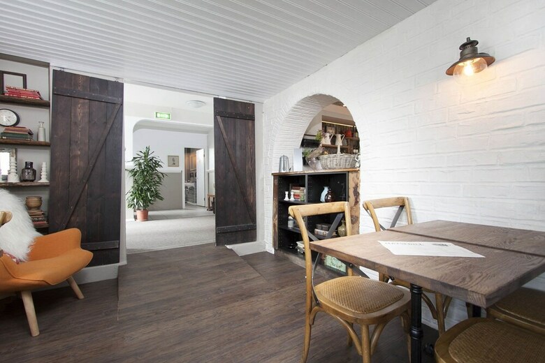 Hostal Skyr Guesthouse