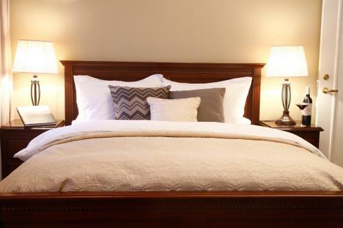 Hostal Hrafninn Guesthouse