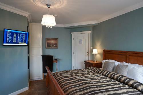 Hostal Hrafninn Guesthouse