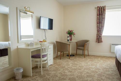 Kilkee Bay Hotel