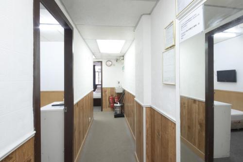 Hostal Lee Garden Guest House (Managed By Koalabeds Group)