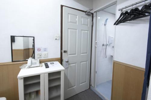 Hostal Lee Garden Guest House (Managed By Koalabeds Group)