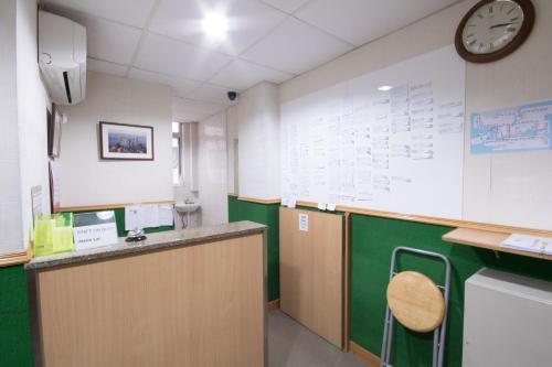 Hostal Lee Garden Guest House (Managed By Koalabeds Group)