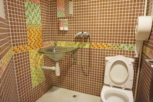 Cool Budget Hostel