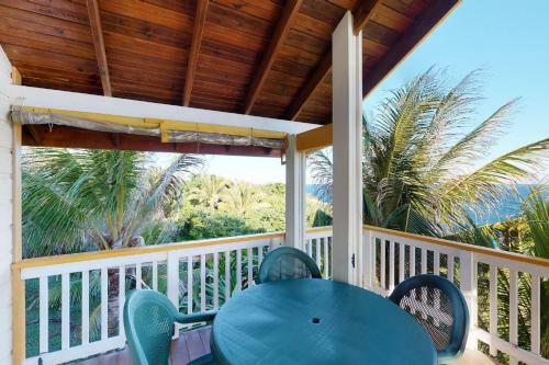 Tangerine Vacation House
