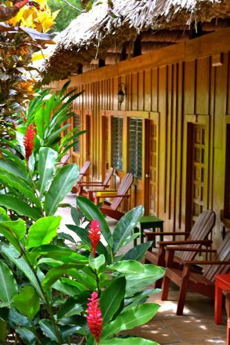 Hotel Jungle Lodge Tikal Hostal