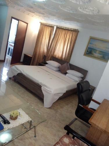 Eastoment Hotel