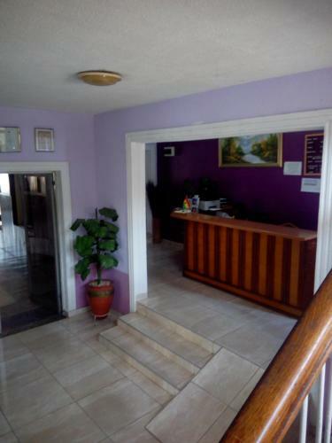 Eastoment Hotel