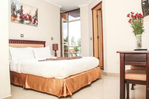 Stay Easy Hotel