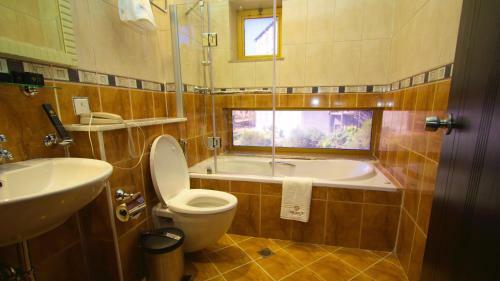 Belle Vue Hotel And Spa