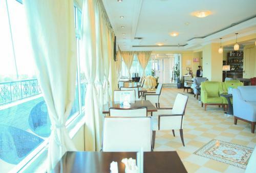 Swiss Inn Nexus Hotel
