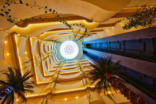 Elilly International Hotel