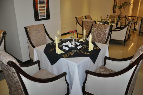 Elilly International Hotel