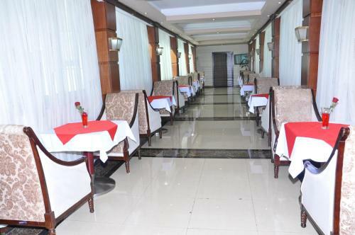 Elilly International Hotel