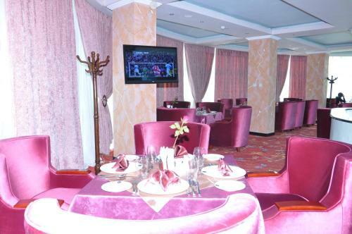 Elilly International Hotel