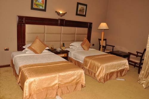 Friendship International Hotel