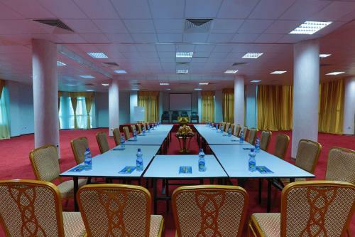 Friendship International Hotel