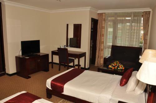 Kaleb Hotel