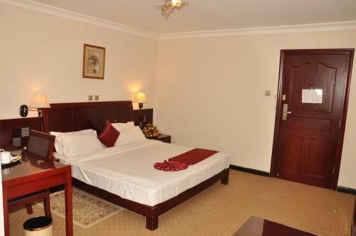 Kaleb Hotel