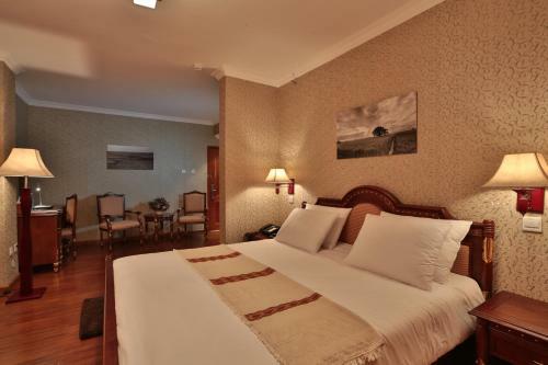 Abyssinia Renaissance Hotel