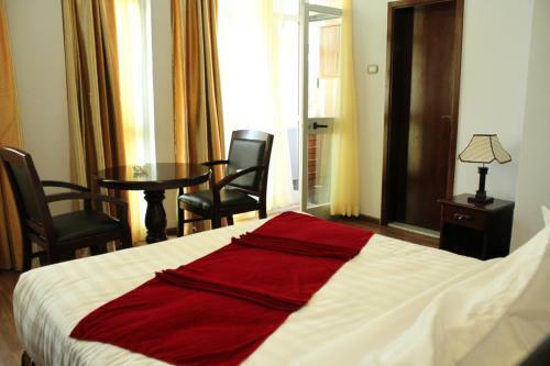 Oasis Hotel Apartment