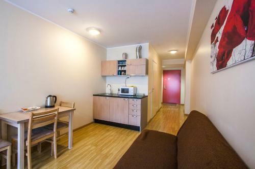 J�e Apartment