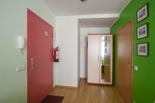 J�e Apartment