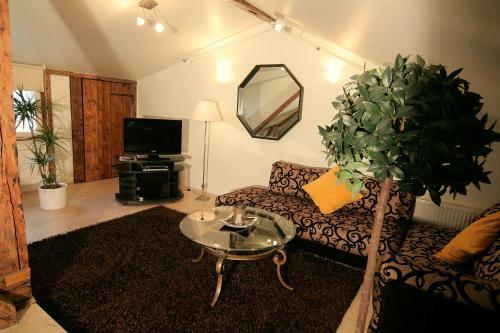 Oldhouse Apartments