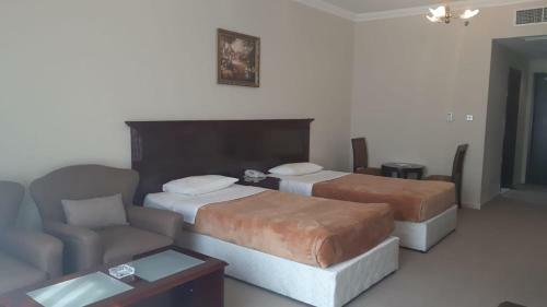 Al Bustan Hotel