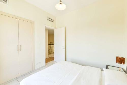 Medlock Villas