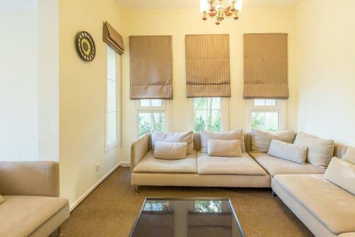 Medlock Villas