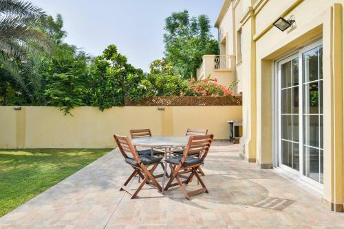 Medlock Villas