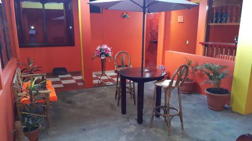 Albergue Hostal Easy Stay