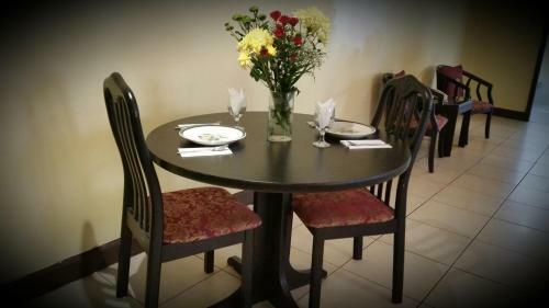 Apartamento Deebaj Al Khabisi Plaza